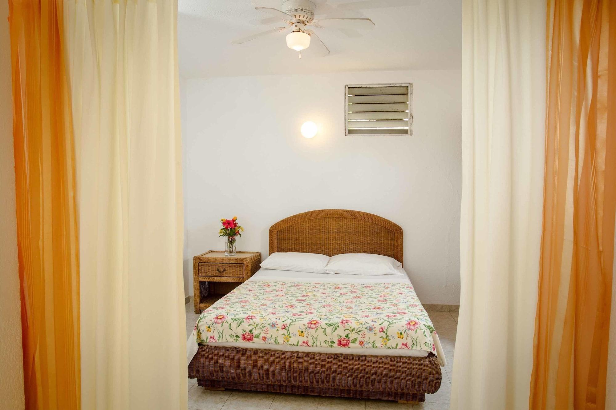 Hotel Restaurant Cyvadier Plage Jacmel Dış mekan fotoğraf