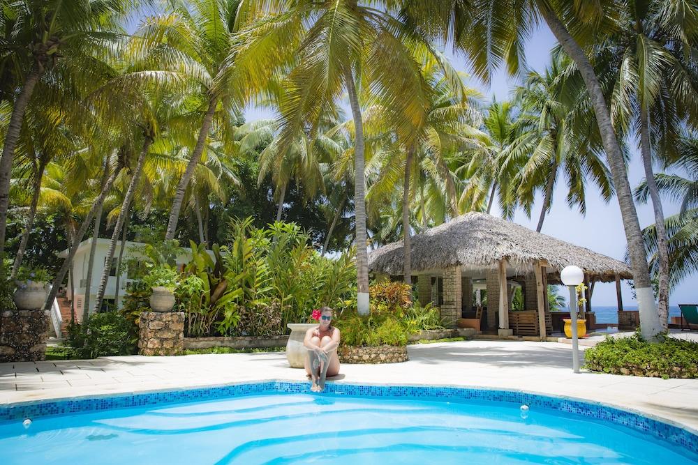 Hotel Restaurant Cyvadier Plage Jacmel Dış mekan fotoğraf