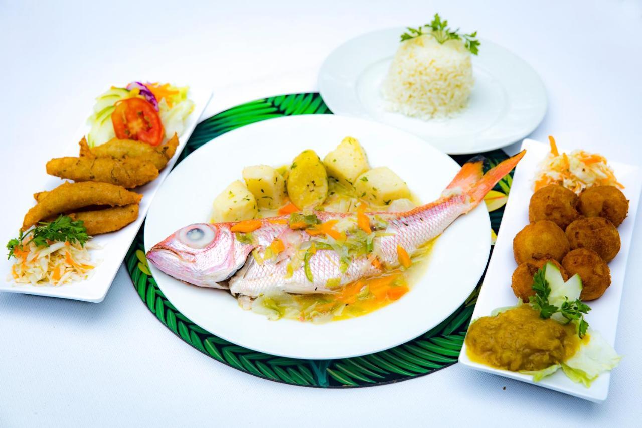 Hotel Restaurant Cyvadier Plage Jacmel Dış mekan fotoğraf