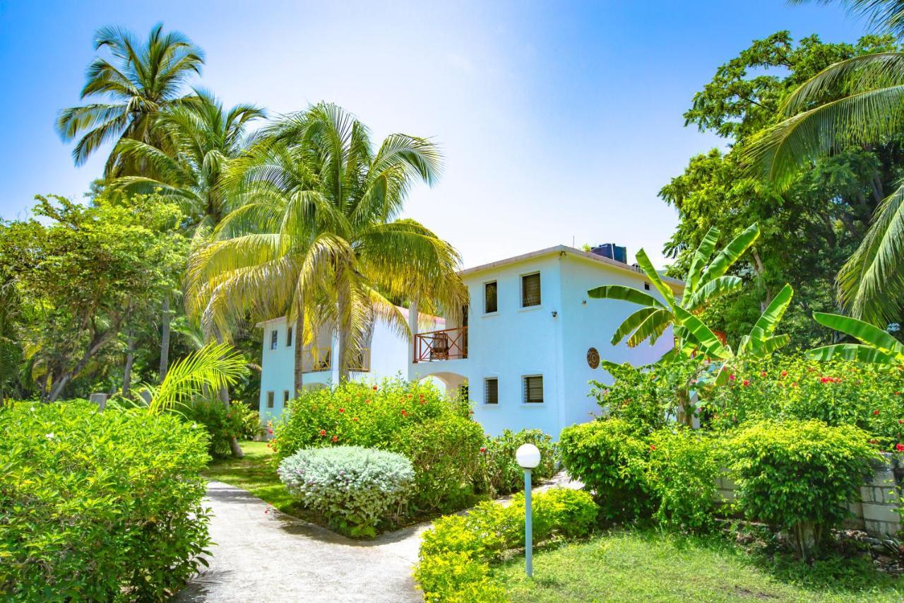 Hotel Restaurant Cyvadier Plage Jacmel Dış mekan fotoğraf