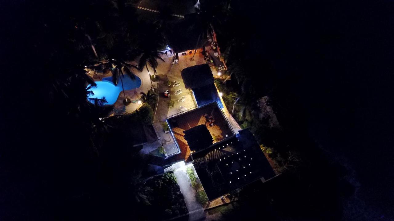 Hotel Restaurant Cyvadier Plage Jacmel Dış mekan fotoğraf